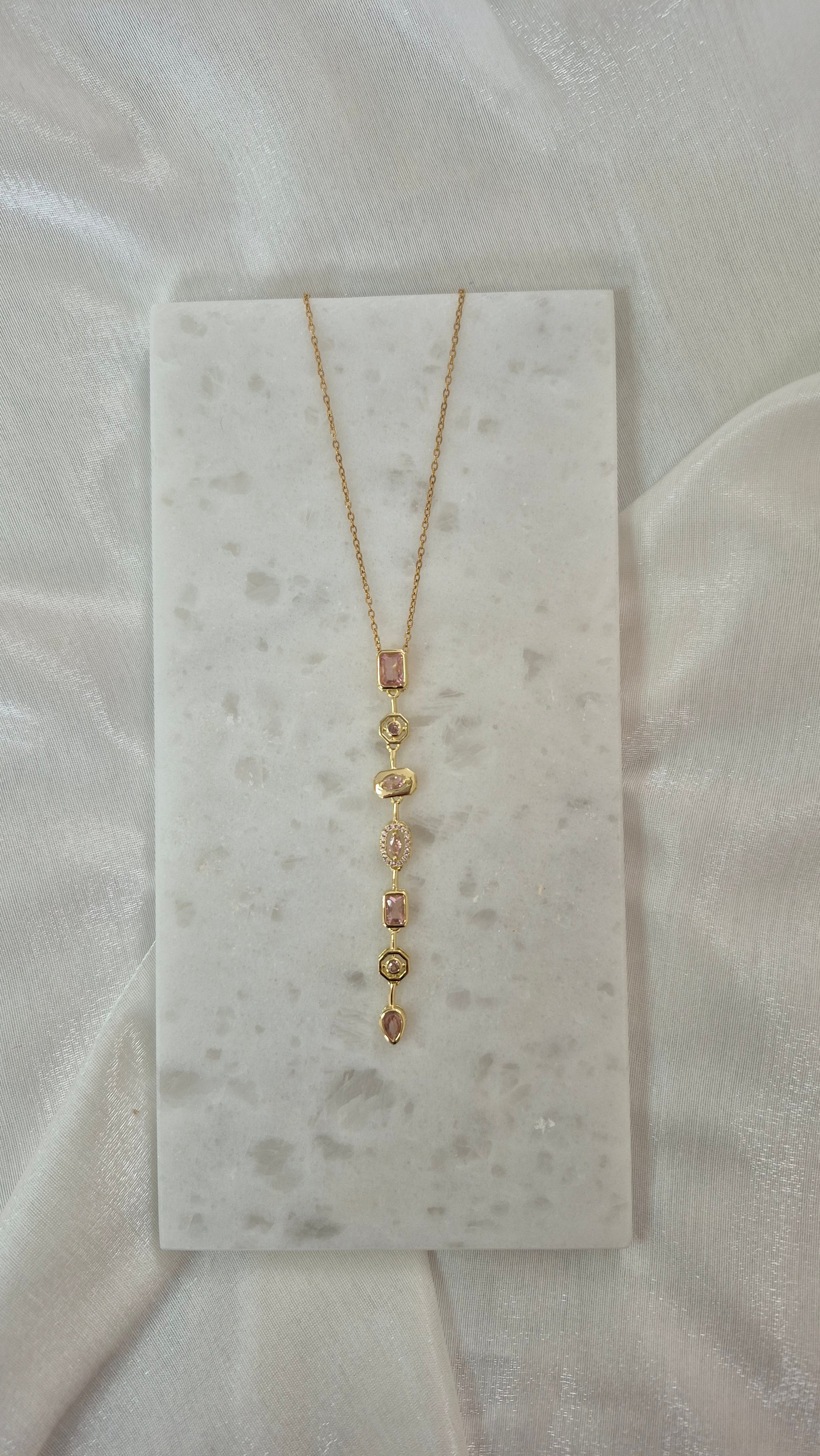 Çelik Pembe Taşlı Y Kolye