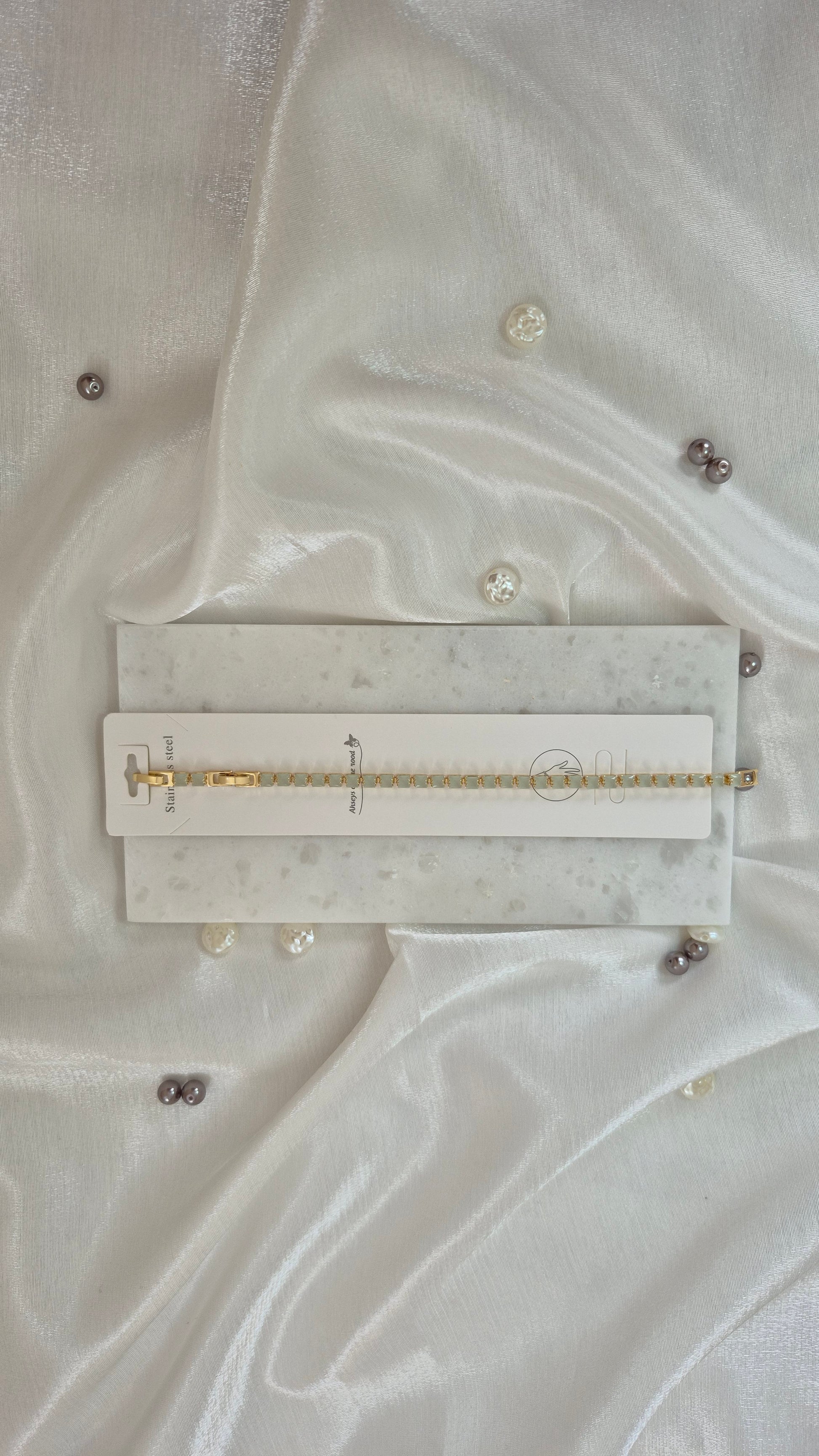 Çelik SuYolu Suyeşili Kare Taşlı Bileklik